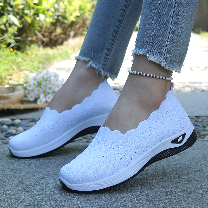 White Scalloped Edge Knit Slip - Casual Sneaker Low recensione e prezzo