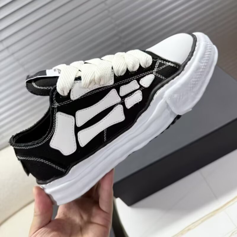 Dissolved Shoes For Both Men A - Men'S Shoes With Height Increase recensione e prezzo