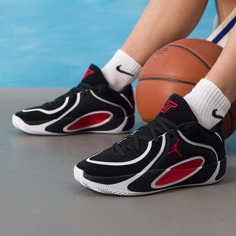 Nike Men's Shoes Jordan Tatum  - Men Shoes Jordan 4 recensione e prezzo