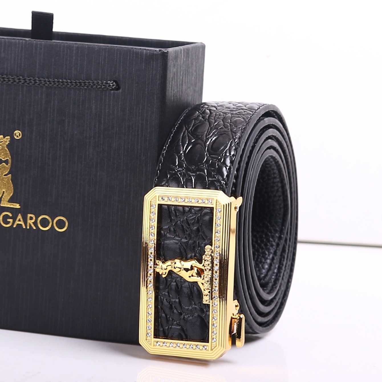 Luxury Gold Plated Rhinestone  - Men'S Shoes With Velcro recensione e prezzo