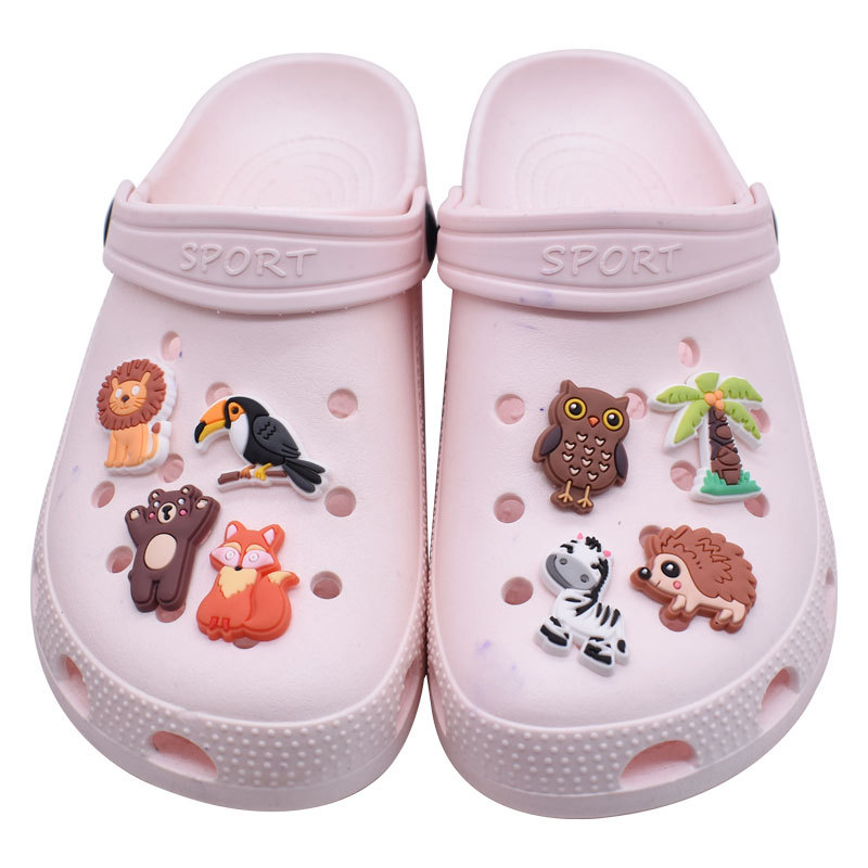 1pcs Pins Shoes Charms for Cro - Men'S Shoes With Velcro recensione e prezzo